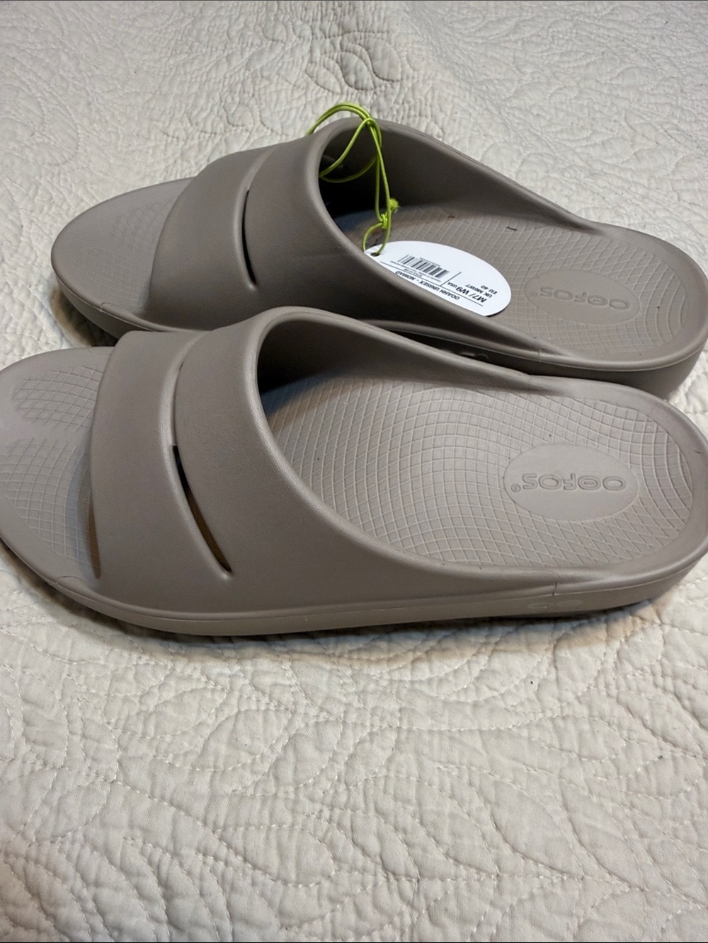 OOFOS OOah Nomad Slide Sandals in Taupe/Beige